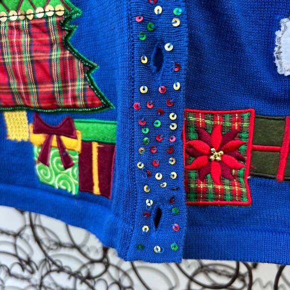 Vintage Blue Light Weight Christmas Cardigan Sweater Santa Presents Tree SMALL - Picture 2 of 9